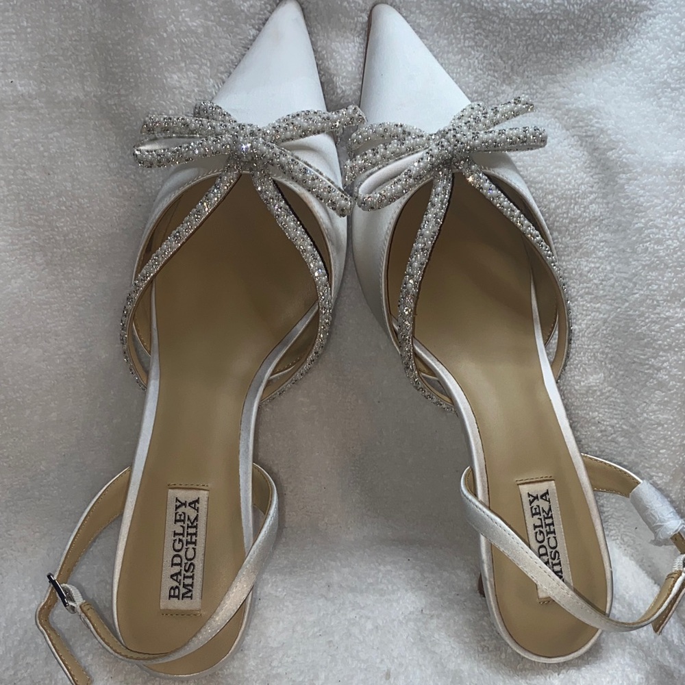 Badgley Mischka White Satin Pointed Toe Slingback Heels with Crystal Bow Accent